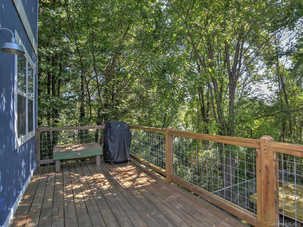 5 Asbury Place Candler NC 28715