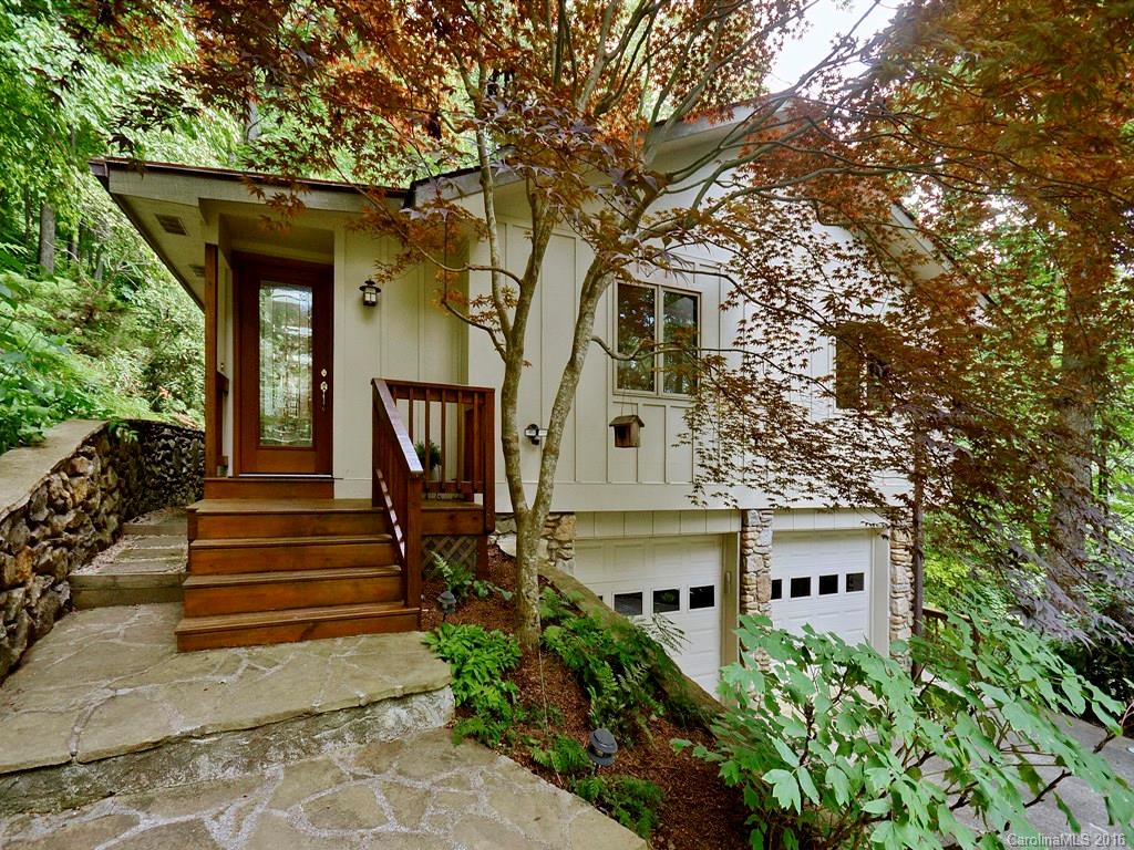 13 Breezeway Drive Asheville NC 28803