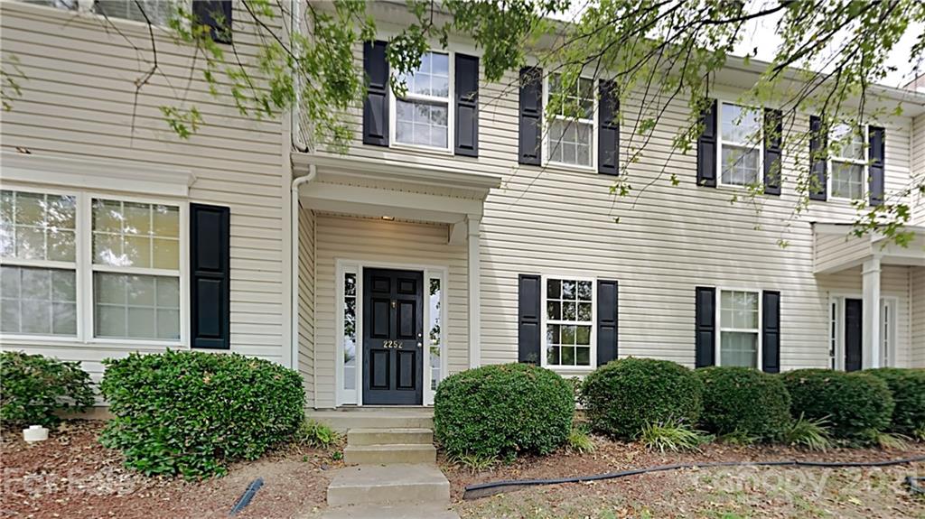 2252 Winthrop Chase Drive Charlotte NC 28212
