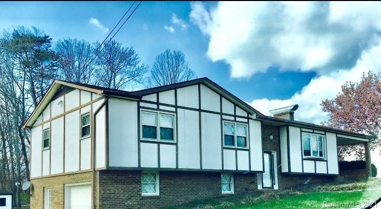 2565 Brentwood Circle Lenoir NC 28645