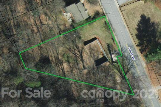 616 11th Street SW Hickory NC 28602