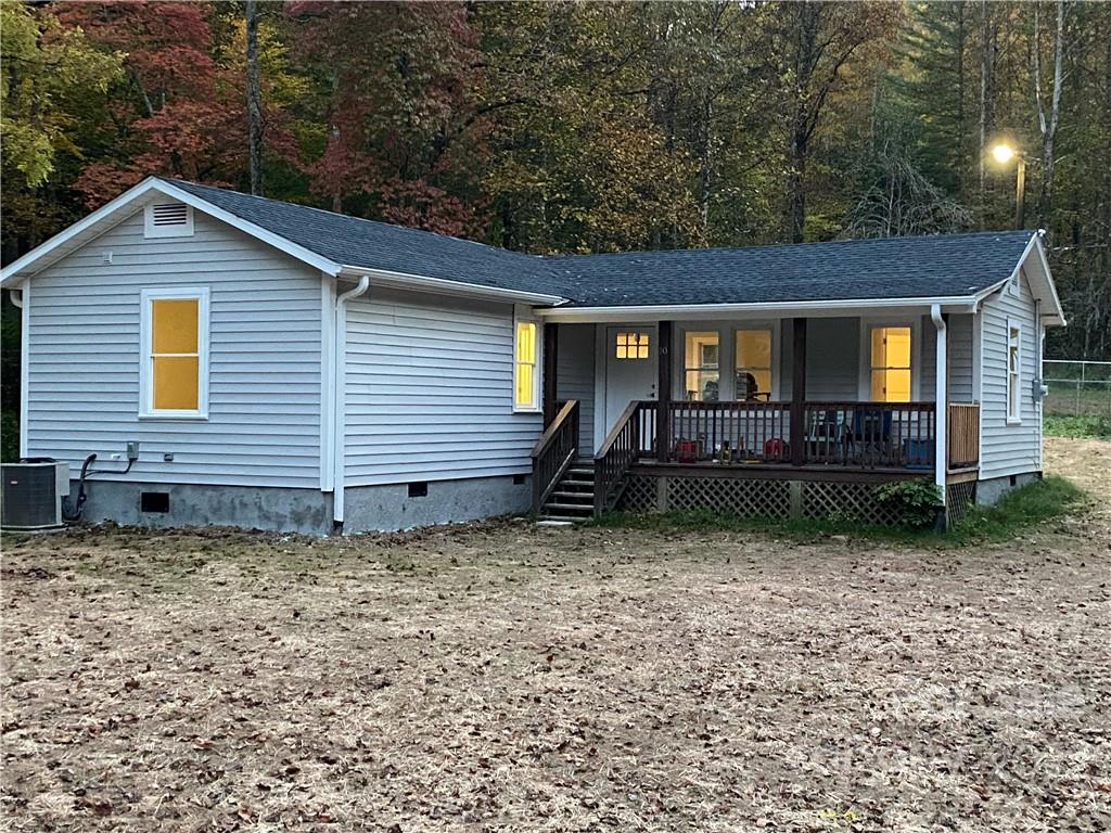 10 Faith Lane Horse Shoe NC 28742