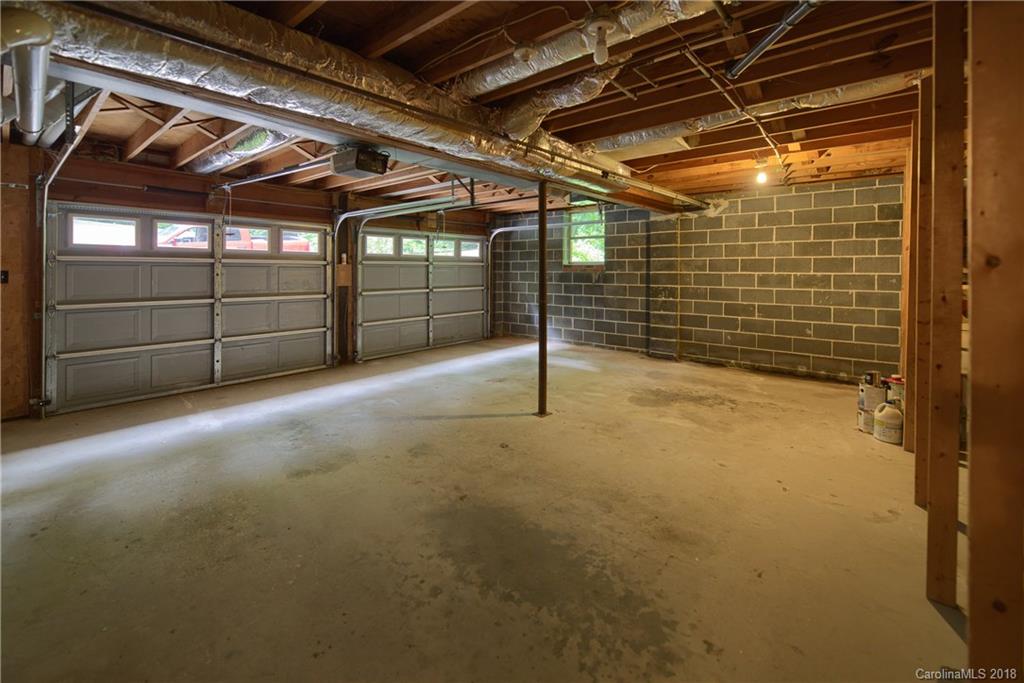 28 Ferncliff Drive Asheville NC 28805