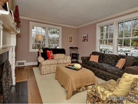 42 Edwin Place Asheville NC 28801