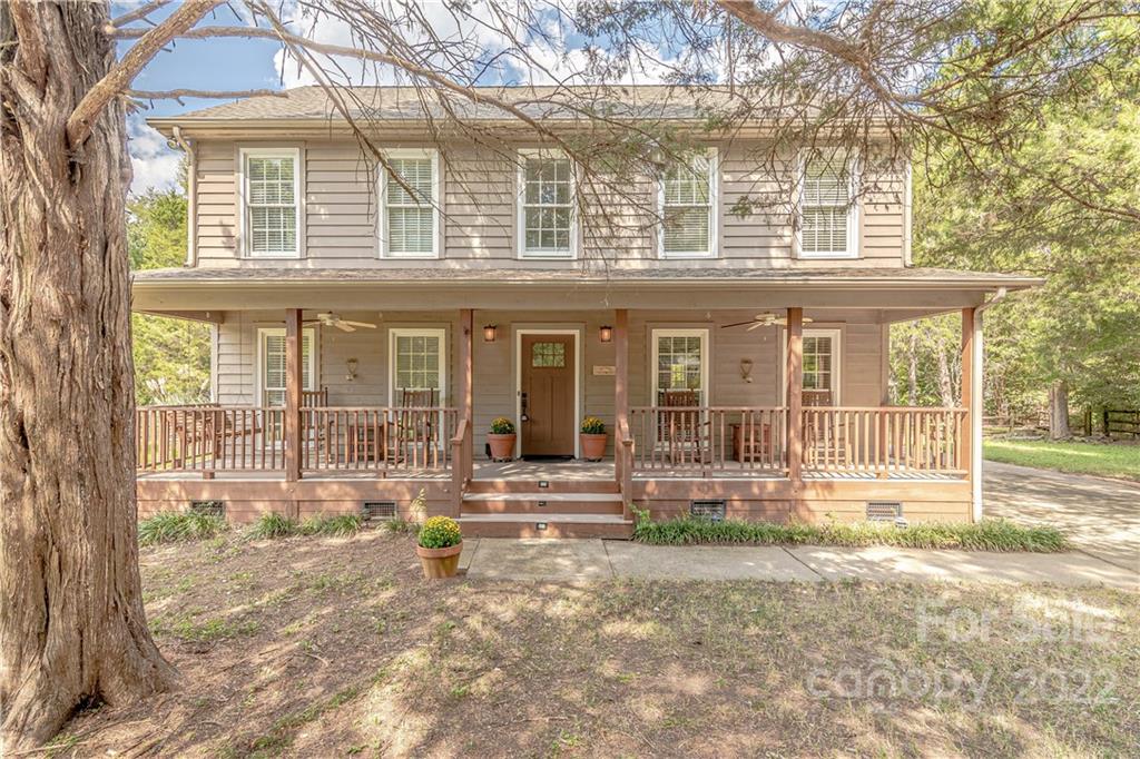 3305 Chilham Place Charlotte NC 28226