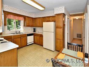 409 Deerhaven Lane Hendersonville NC 28791