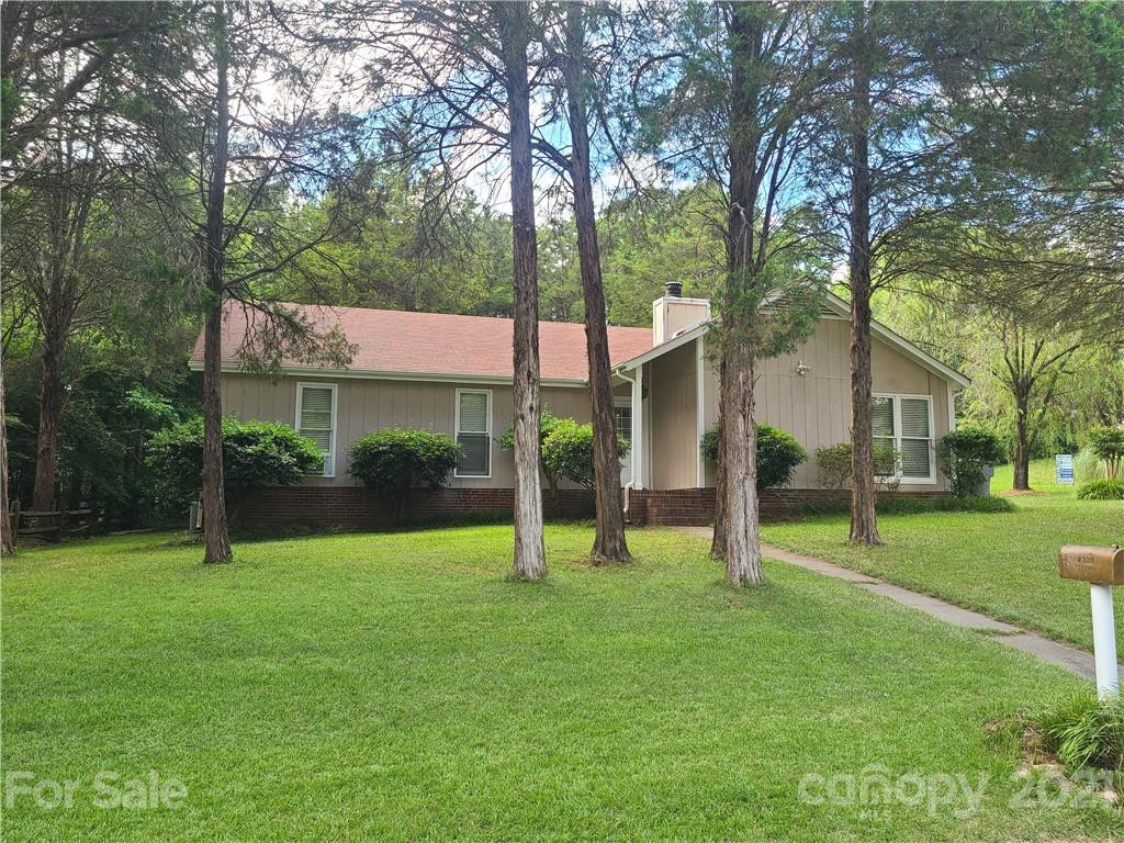 11700 Moonridge Drive Charlotte NC 28226