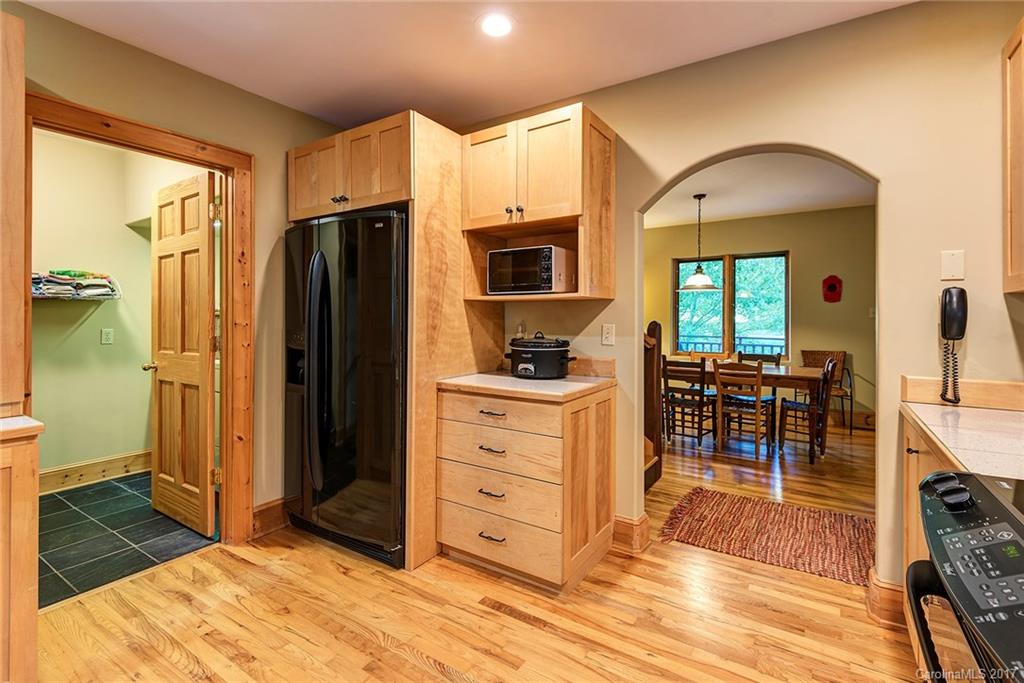 121 Spooks Branch Road Asheville NC 28804