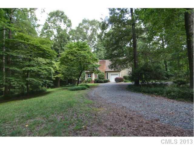 3200 Bow Hunter Trail Matthews NC 28104