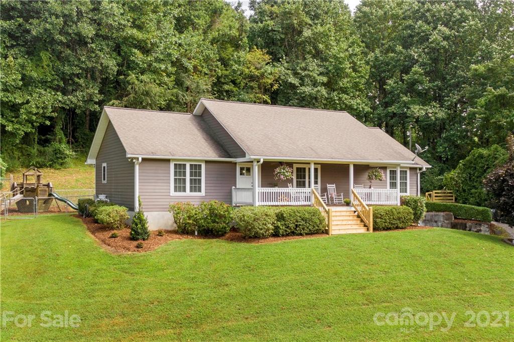 696 Felmet Road Flat Rock NC 28731