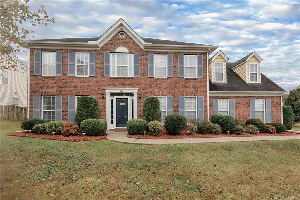 121 Dovetail Drive Mooresville NC 28115