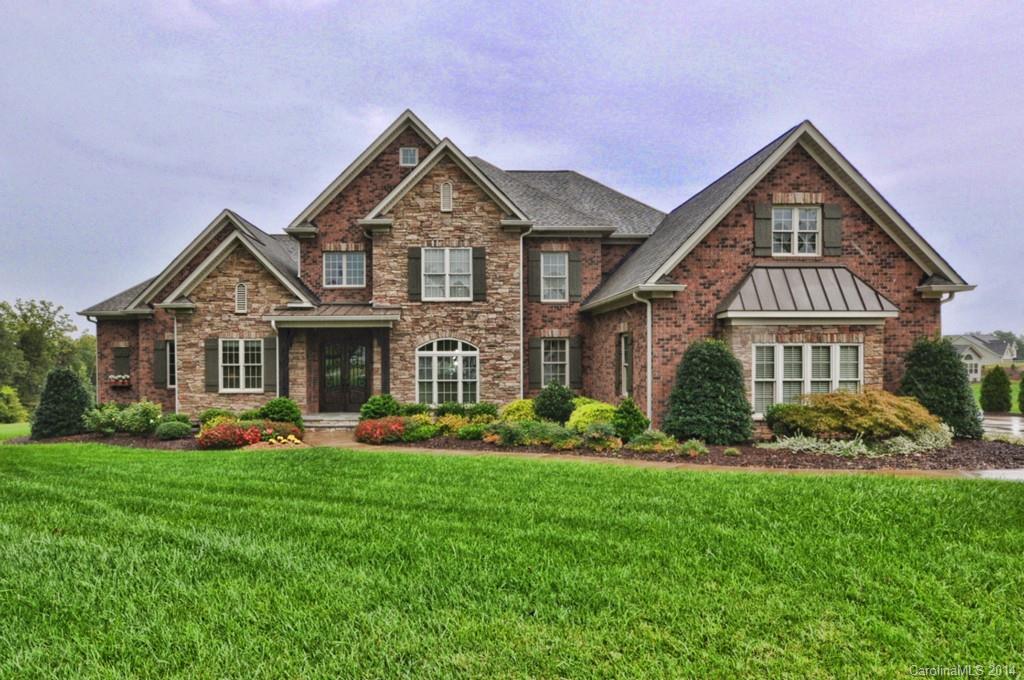 3802 Grovesner Street Harrisburg NC 28075