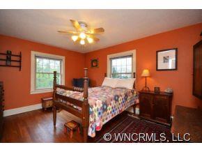 858 Sand Hill Road Asheville NC 28806
