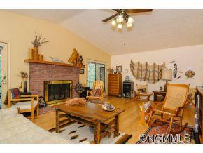 139 Woodburn Drive Swannanoa NC 28778