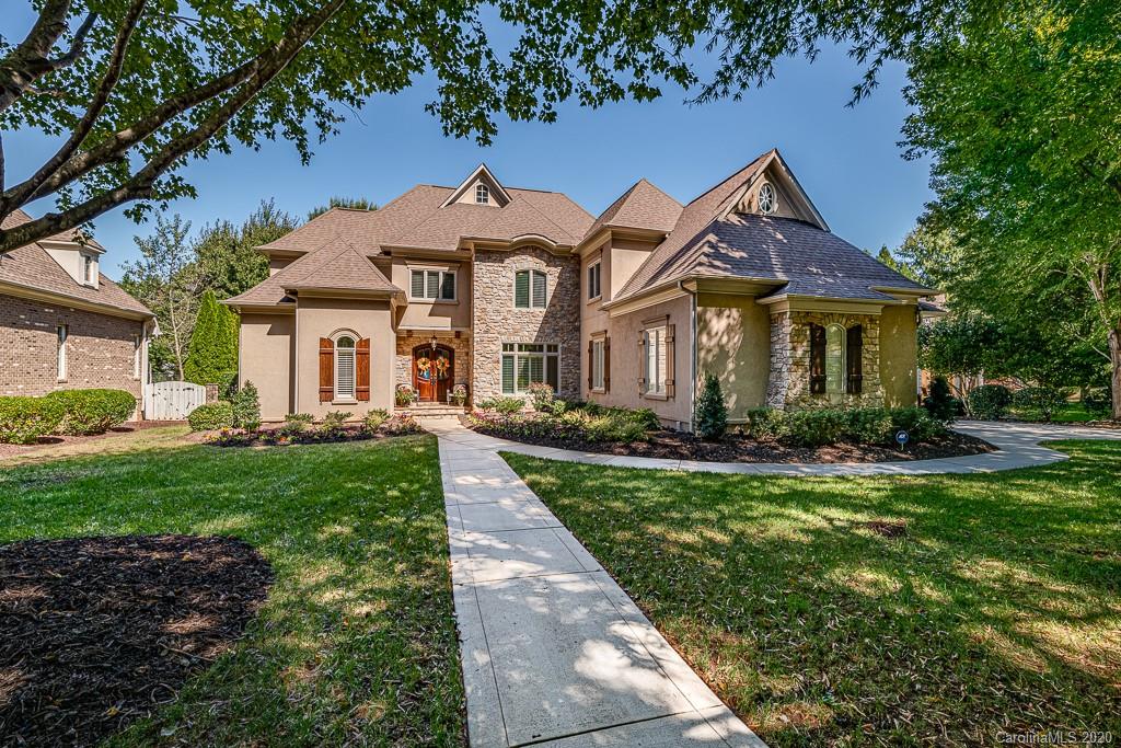 7924 Pemswood Street Charlotte NC 28277