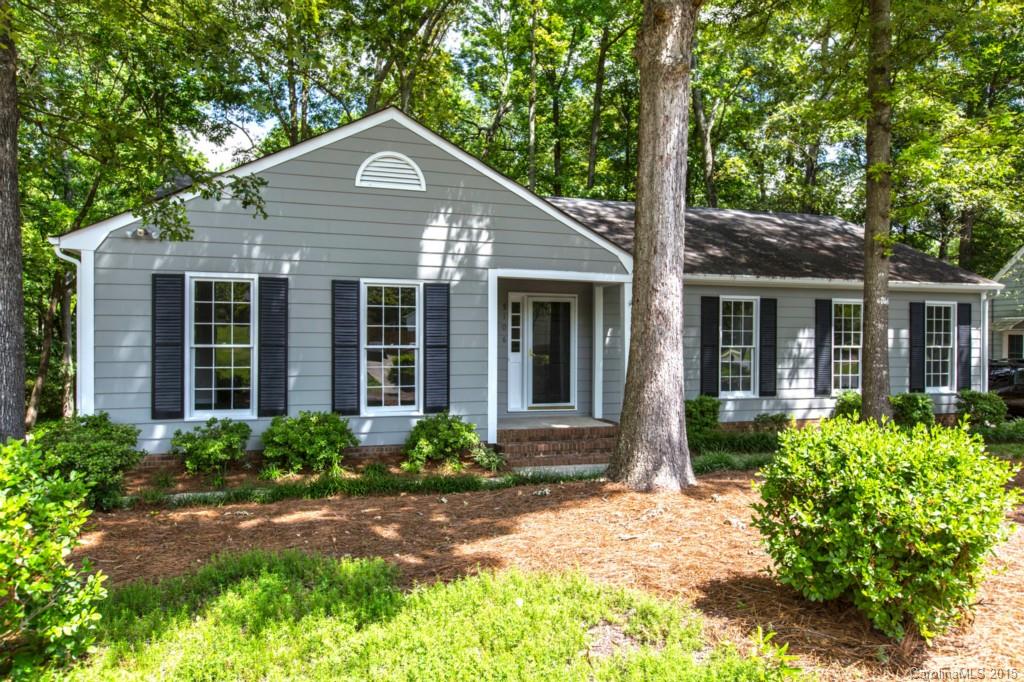 5106 Chestnut Lake Drive Charlotte NC 28227