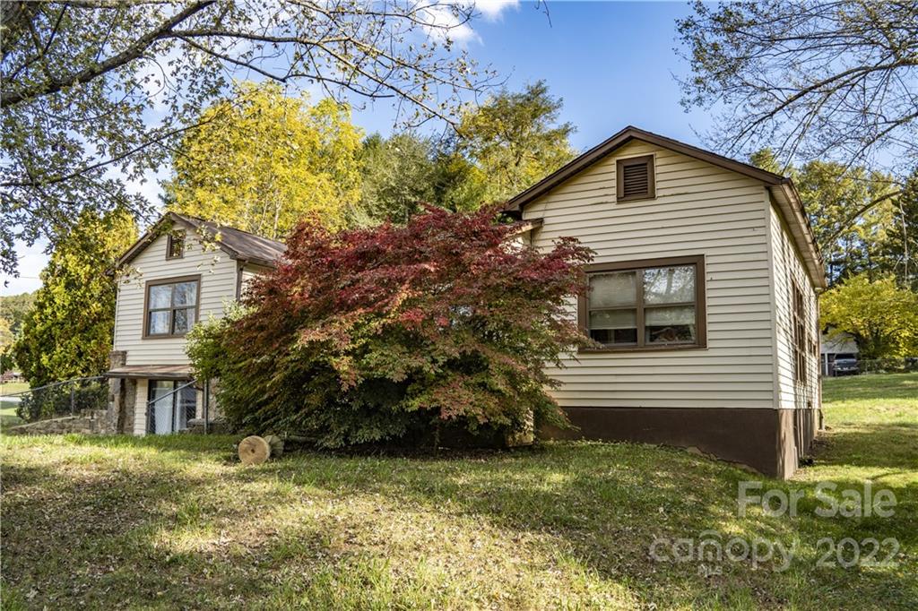 78 Evans Road Canton NC 28716
