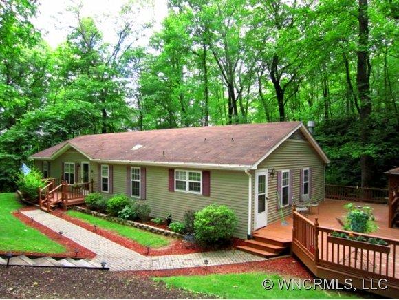 68 Bear Trail Fairview NC 28730