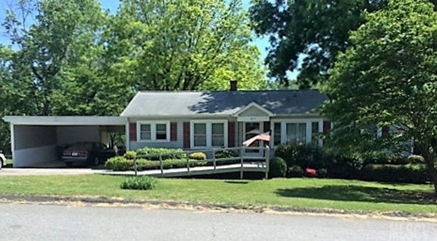 1815 13th Avenue SW Hickory NC 28602