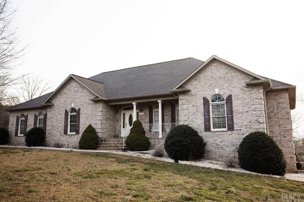 60 Trotters Lane Hickory NC 28601