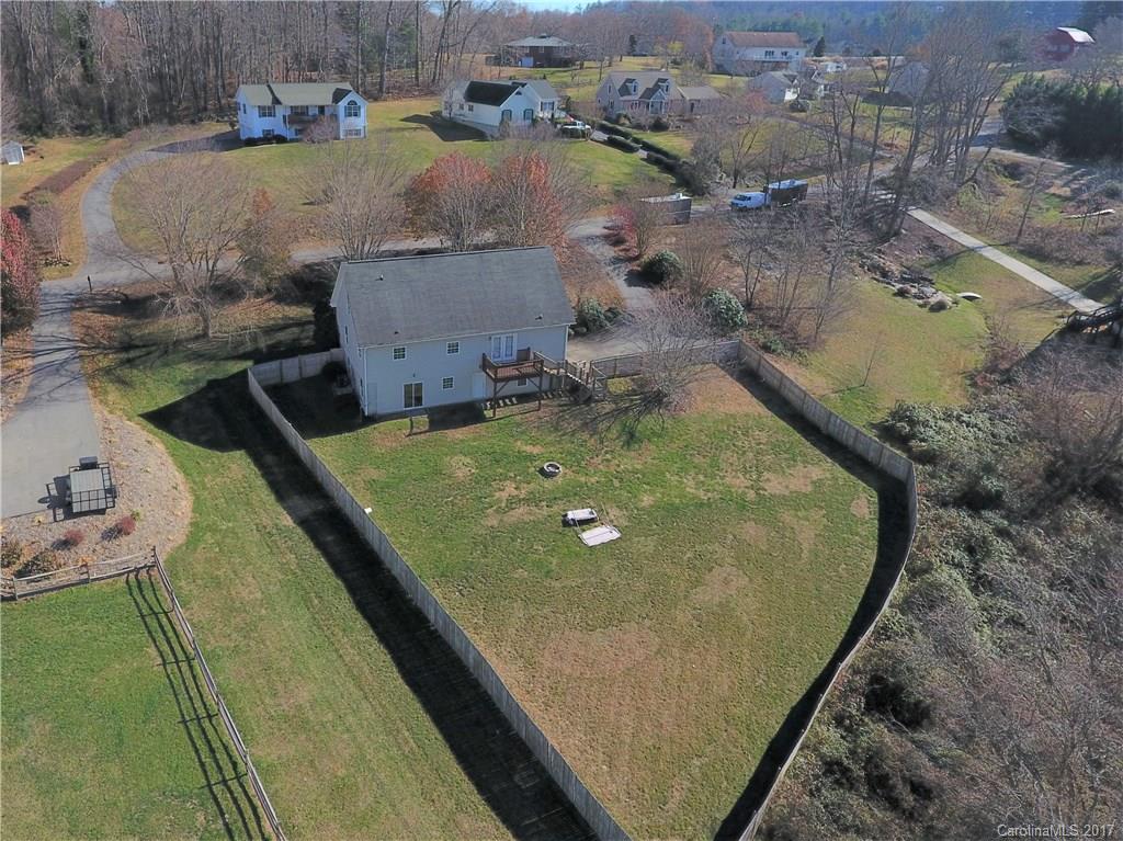 36 N Willow Brook Drive Asheville NC 28806