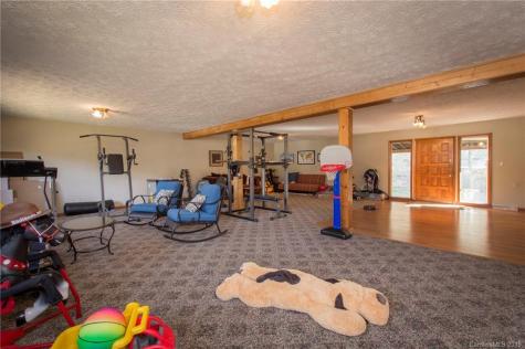 80 Pinecrest Road Mars Hill NC 28754