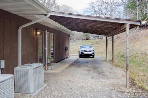 80 Pinecrest Road Mars Hill NC 28754