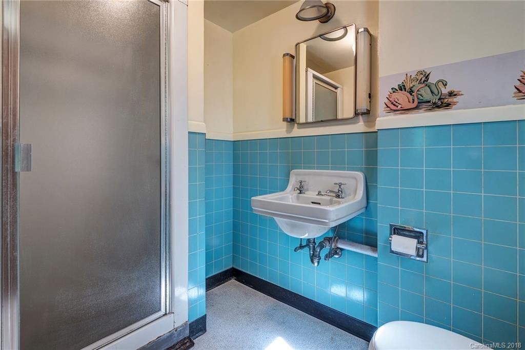 20 Harnett Street Asheville NC 28806