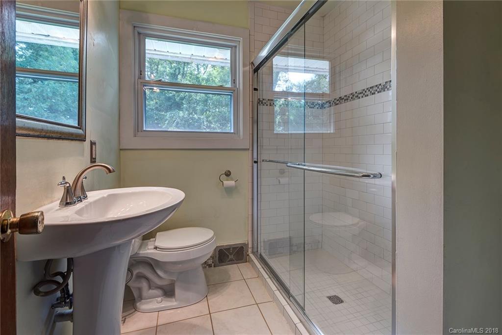 20 Harnett Street Asheville NC 28806