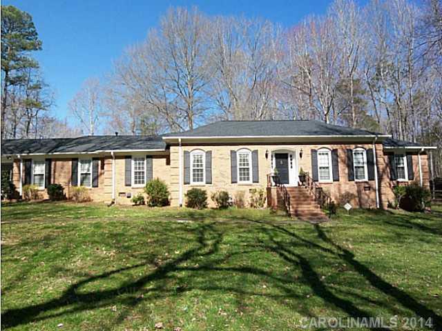 11225 Chestnut Hill Drive Matthews NC 28105
