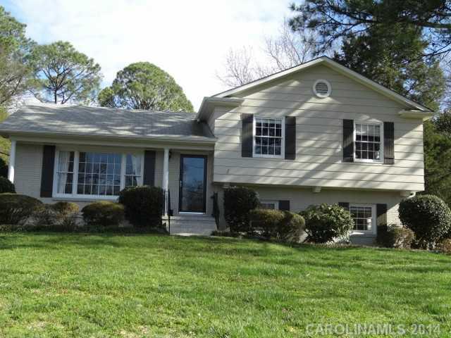 7021 Yorktowne Drive Charlotte NC 28226