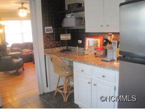 47 Mount Vernon Circle Asheville NC 28804