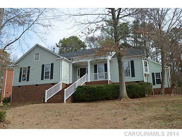 9216 Fairmead Drive Charlotte NC 28269