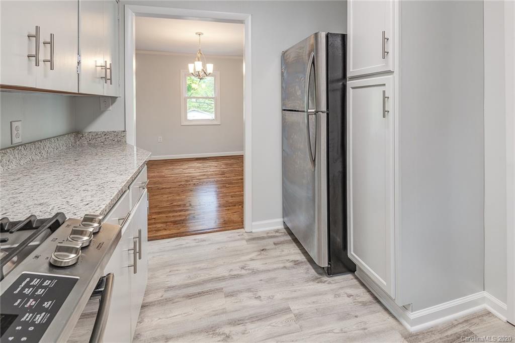 624 New Haw Creek Road Asheville NC 28805