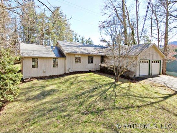 4 Woodfield Road Arden NC 28704