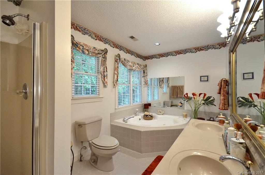 5 Quail Hollow Drive Arden NC 28704