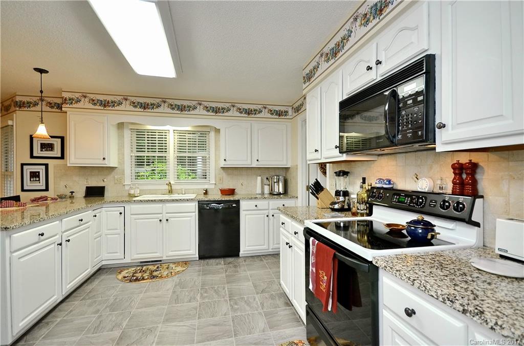 5 Quail Hollow Drive Arden NC 28704