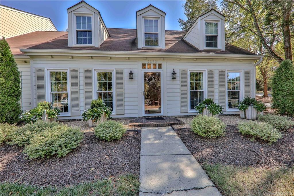7533 Red Oak Lane Charlotte NC 28226