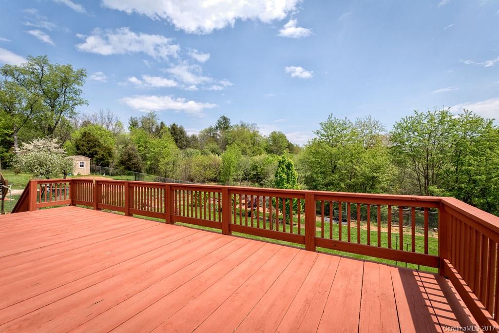 2 Green Valley Court Asheville NC 28806