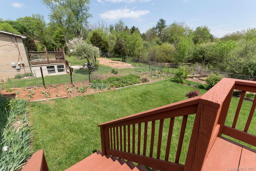 2 Green Valley Court Asheville NC 28806