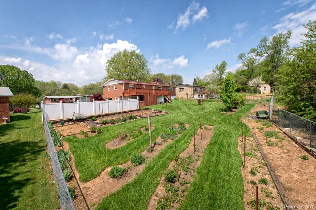 2 Green Valley Court Asheville NC 28806