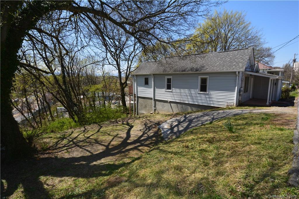 12 Dundee Street Asheville NC 28801