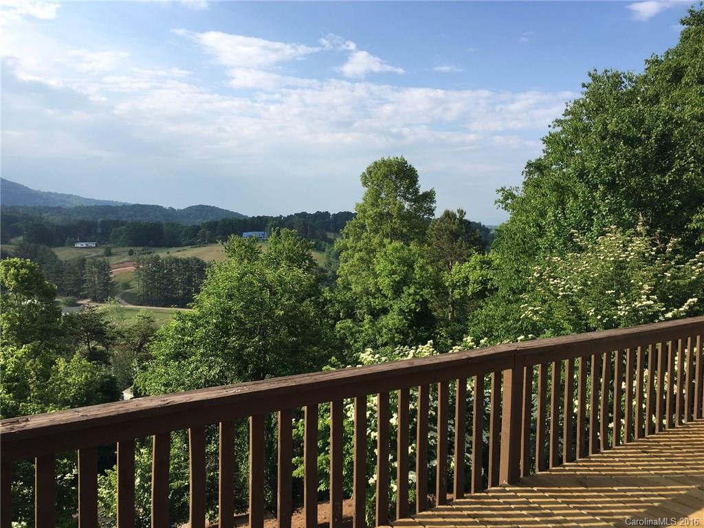 28 High Ridge Road Leicester NC 28748