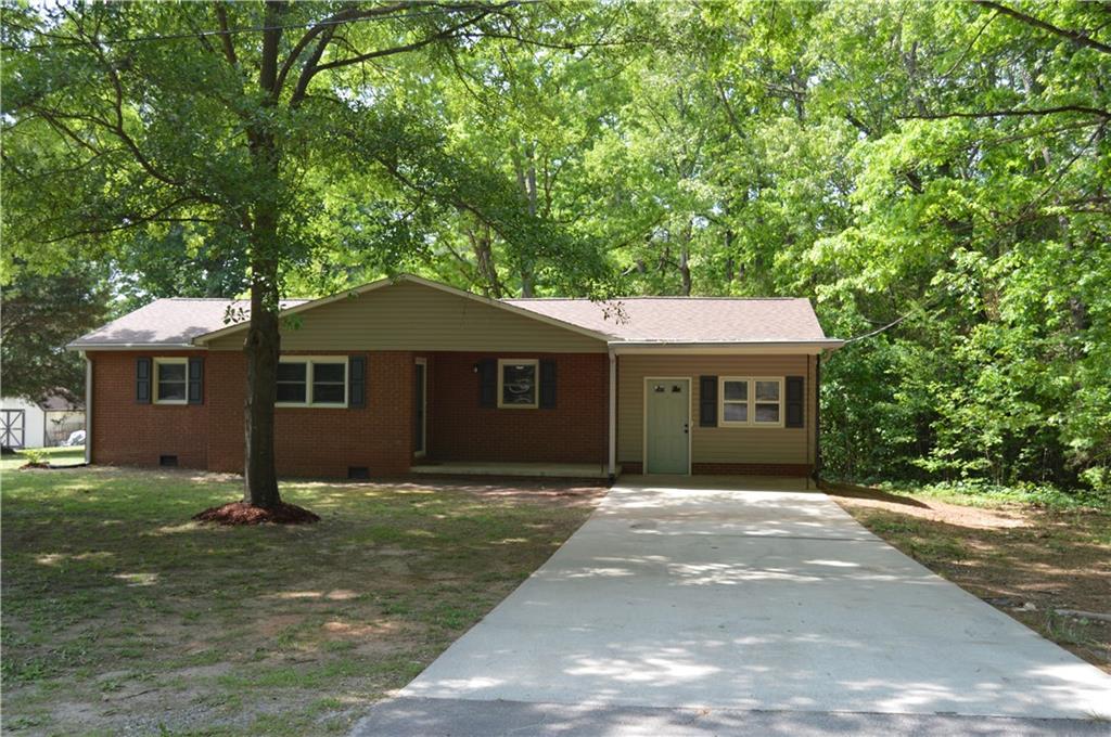 1669 Belcross Lane Newton NC 28658