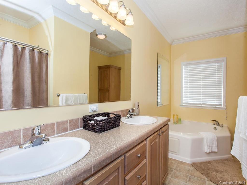 124 Indian Branch Road Candler NC 28715