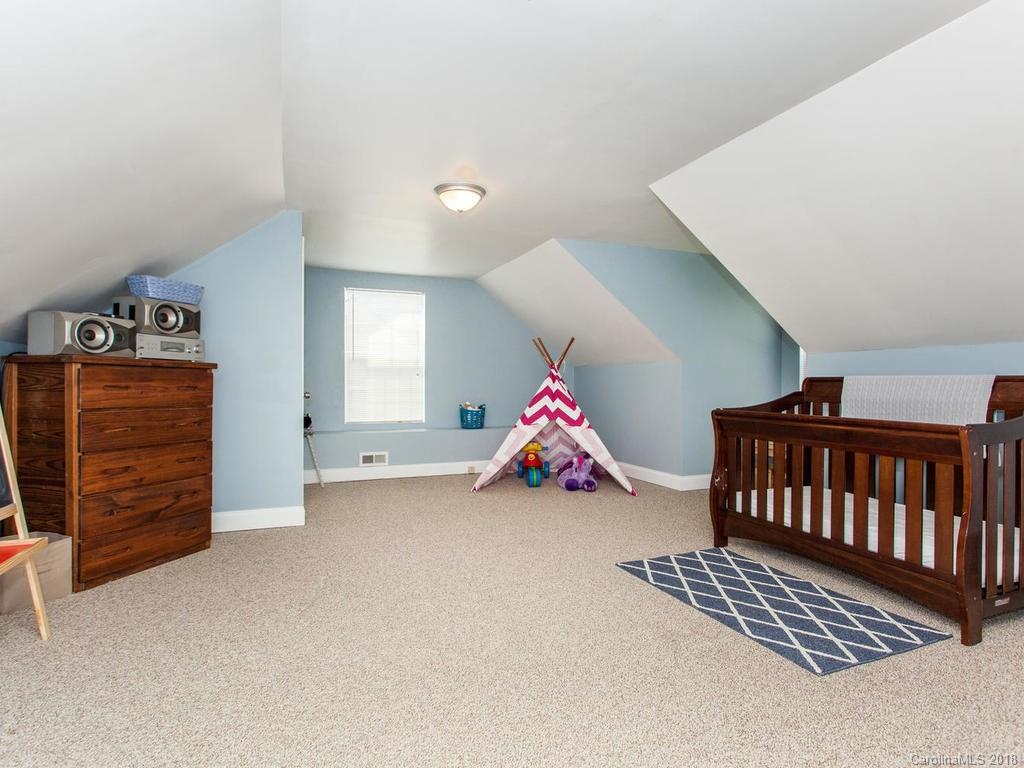 124 Indian Branch Road Candler NC 28715