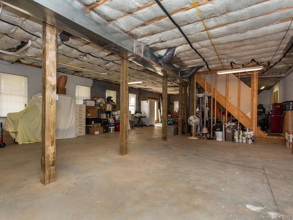 124 Indian Branch Road Candler NC 28715