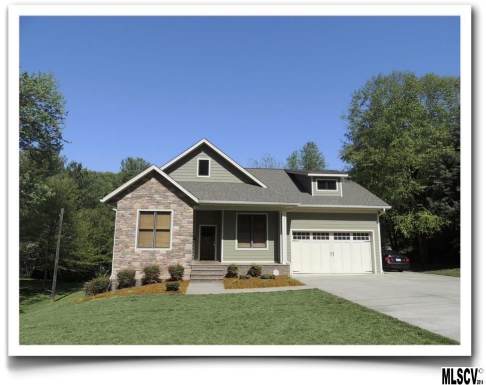 725 10th Street Drive NW Hickory NC 28601