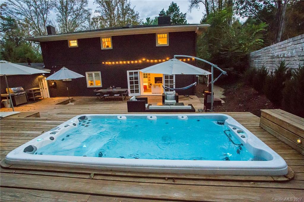 252 Lakewood Drive Asheville NC 28803