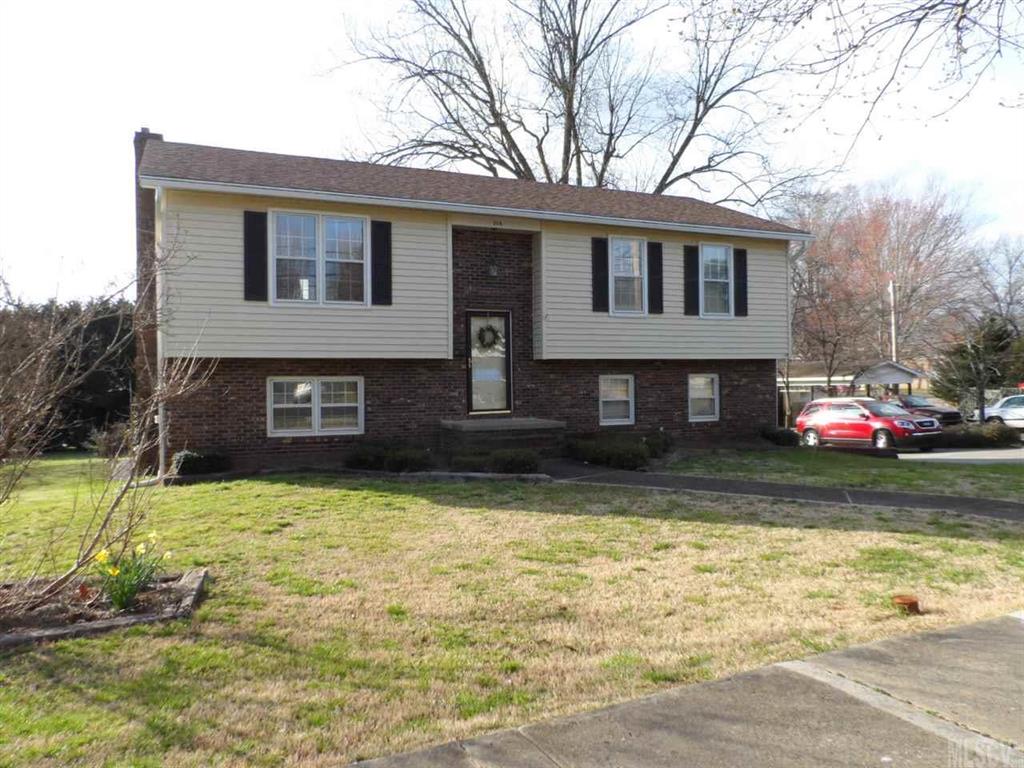 318 S College Avenue Newton NC 28658
